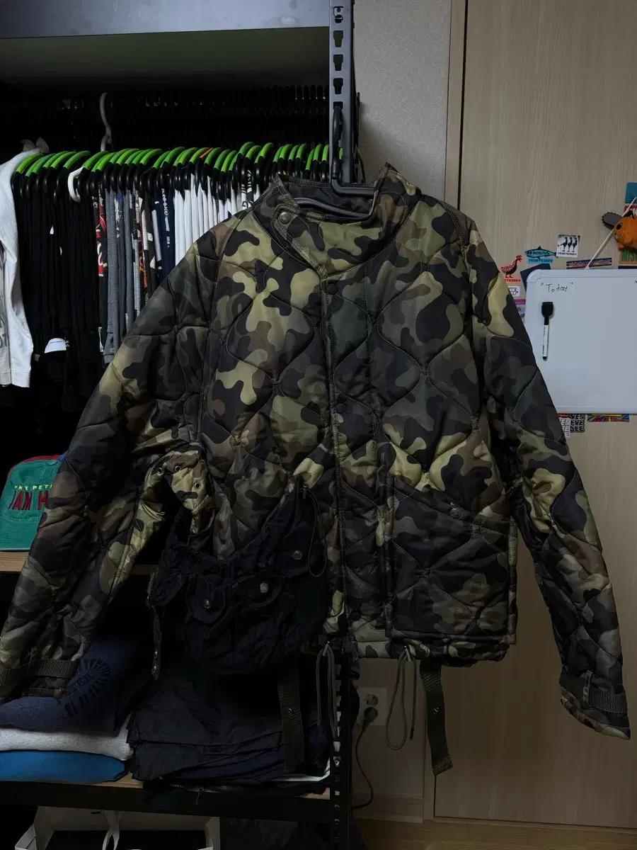 thumbnail-0